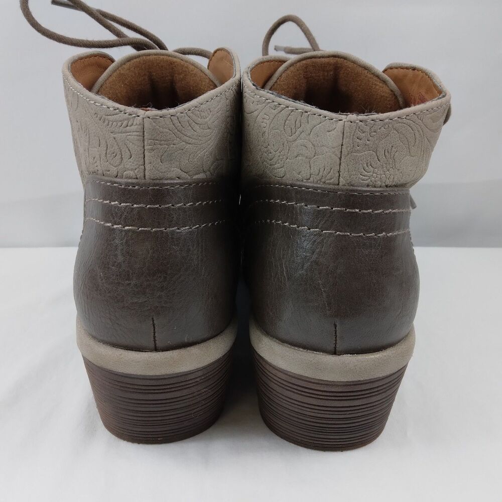 Eurosoft Softt Talen Embossed Brown Ankle Booties Boho Peasant Women's Size 6 M - Picture 9 of 10